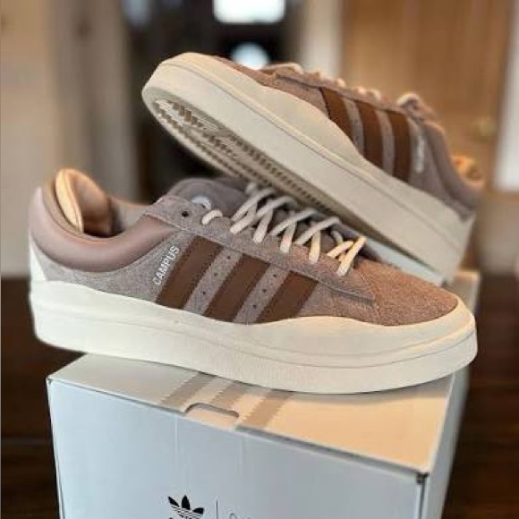 New Adidas Bad Bunny Campus Shoe Box - Picture 1 of 7